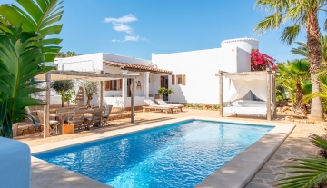Resa estates Ibiza for sale te koop villa port des torrent zwembad  main photo.jpg